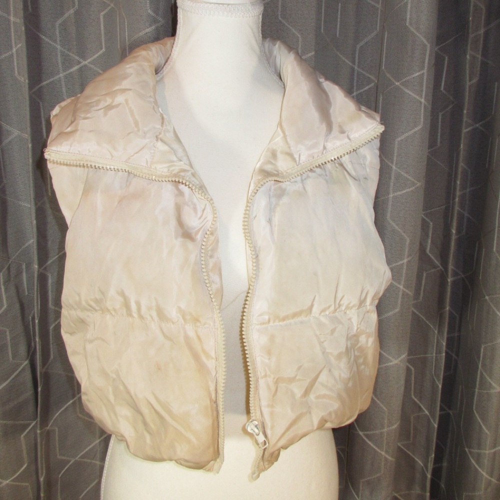 SHEIN Light Beige Puffer Vest